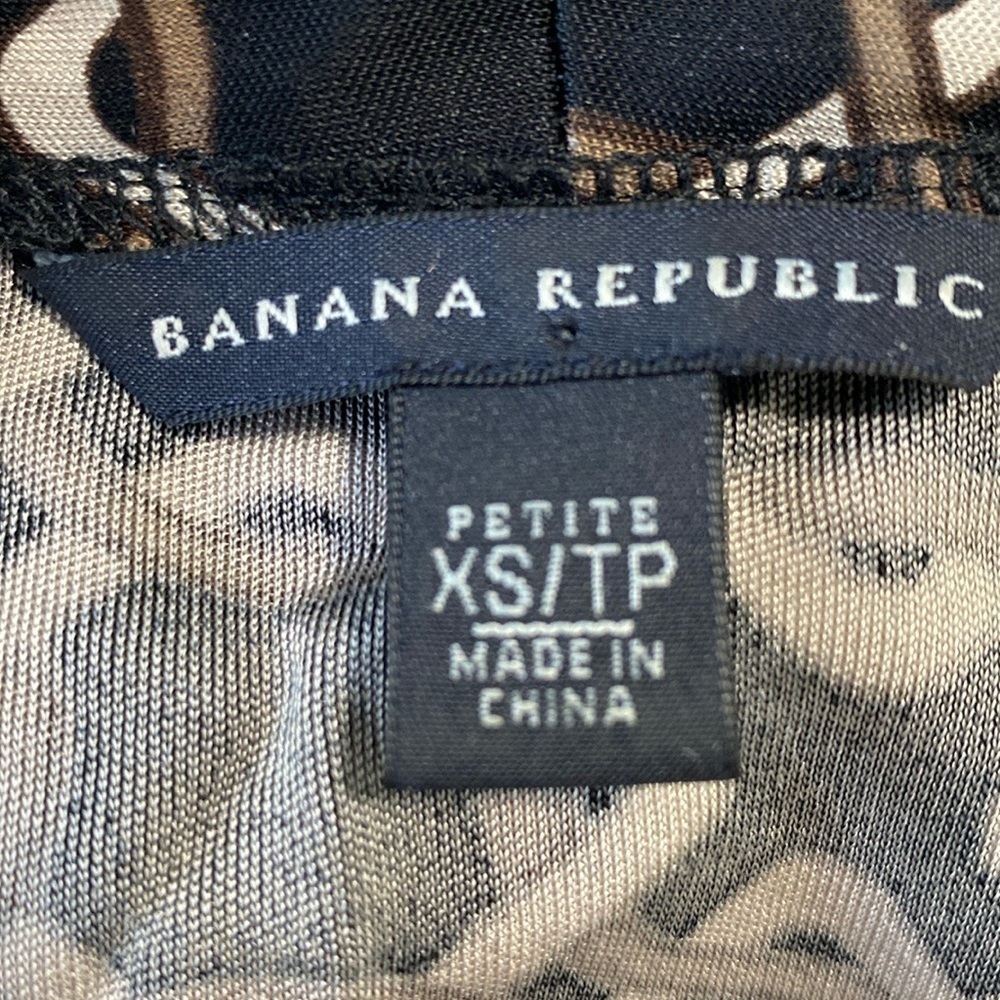 Banana Republic - Silk Blend Wrap Dress - XSP - China - Picture 10 of 12